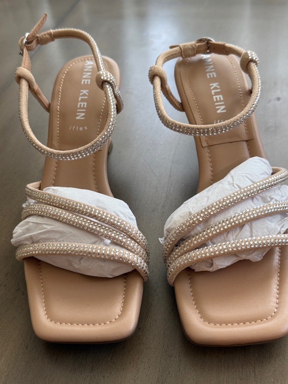 Anne Klein Jules Crystals rhinestone heels sandals shoes womens 9 nude